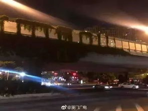 心痛 廈門一學校附近,網約車撞飛電動車,妙齡女孩1死1傷