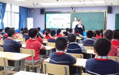 品嘉庚精神,做誠毅傳人!廈門翔安舫山小學開展嘉庚精神宣講活動