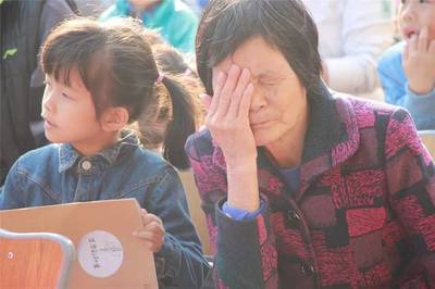 《讓生命充滿愛》大型校園德育教育主題演講走進廈門仙岳小學