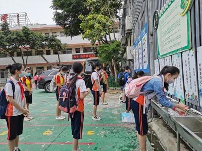 廈門湖里區44所中小學復課 20895名學生回歸校園